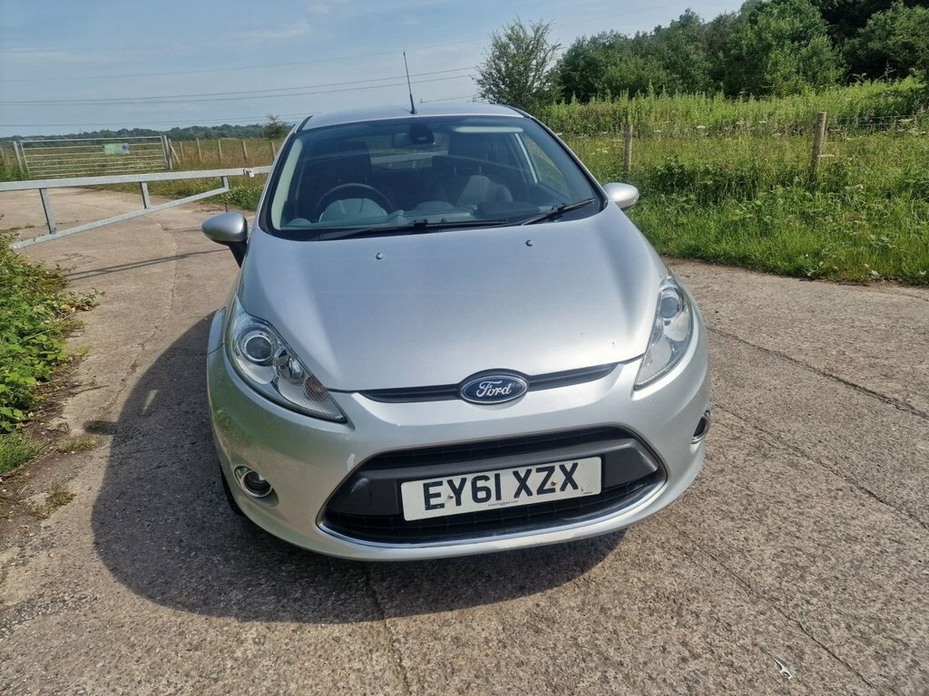 Ford Fiesta 1.4L Titanium Silver #2