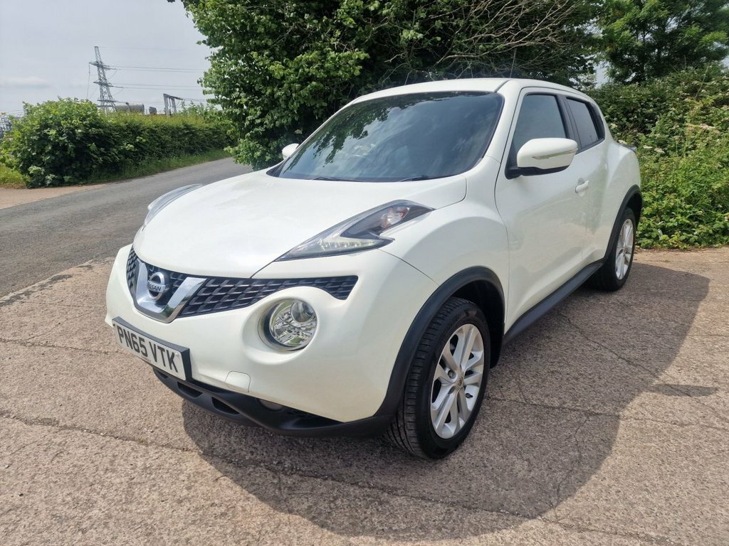 Nissan Juke 1.2L Acenta Premium White #4