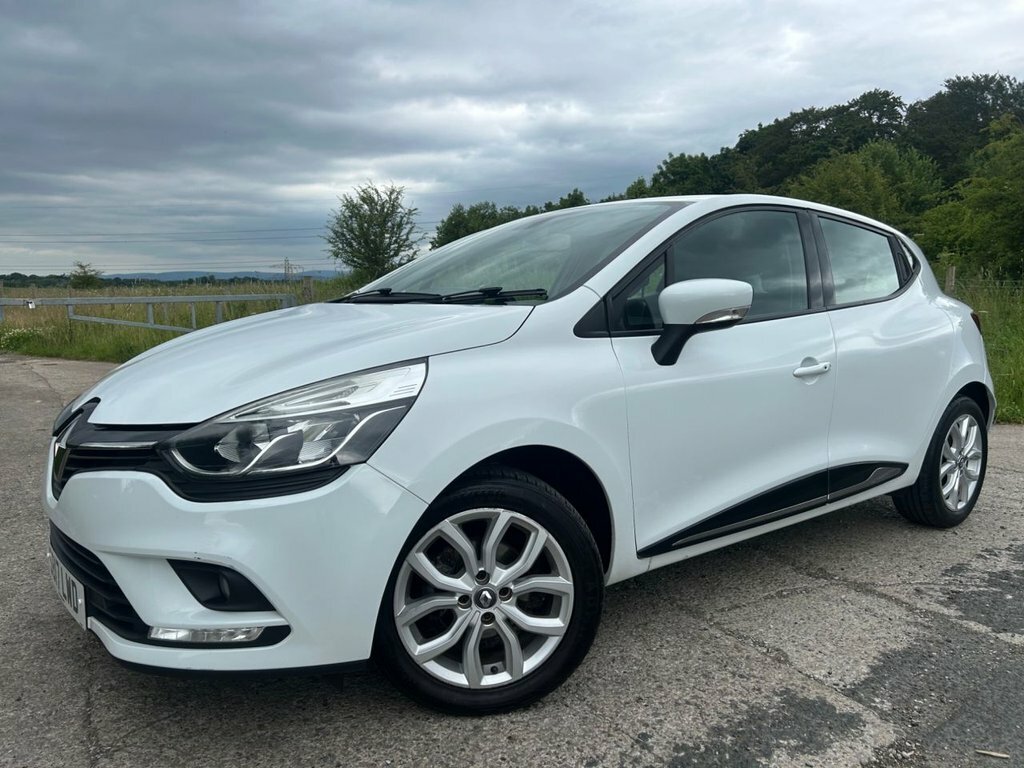 Renault Clio 1.2L Dynamique Nav White #4