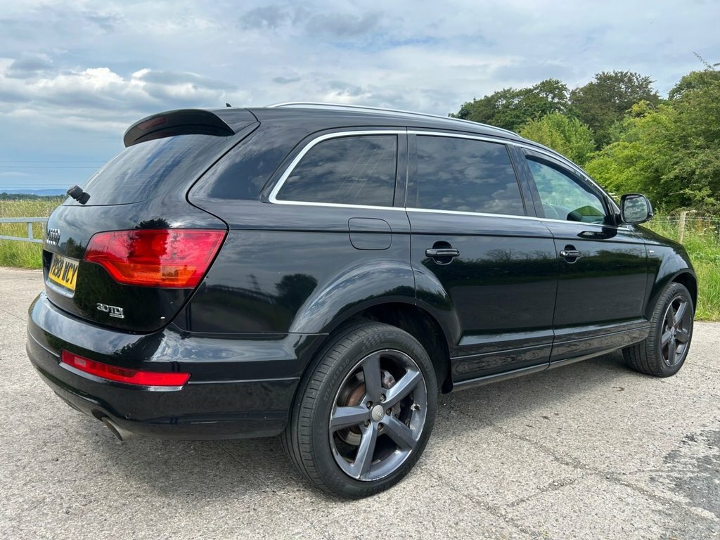 Audi Q7 3.0 Tdi S Line Tiptronic Quattro242 Bhpte Black #3
