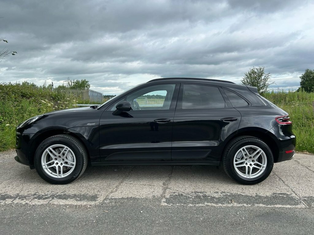 Porsche Macan 3L S Black #5