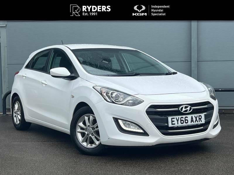Hyundai I30 1.6 Crdi Blue Drive Se - 2016 66 White