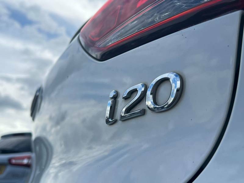 Hyundai I20 1.4 Crdi Sport - 2016 16 White #5