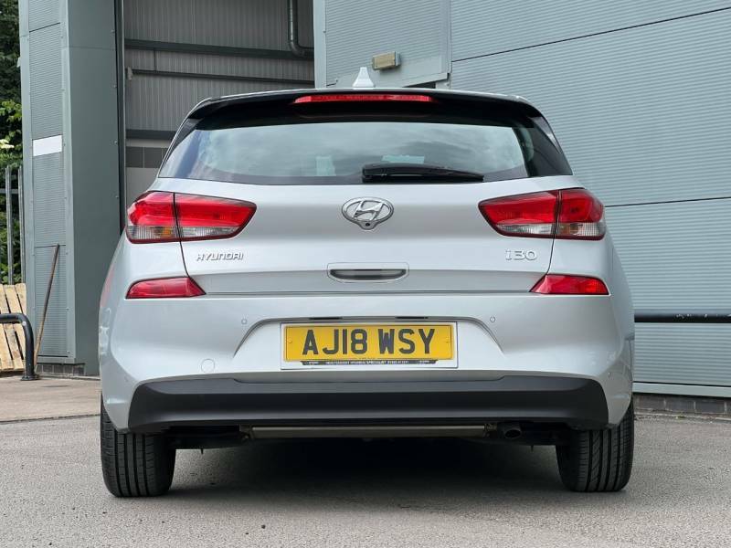 Hyundai I30 1.6 Crdi Se - 2018 18 AJ18WSY Silver #4