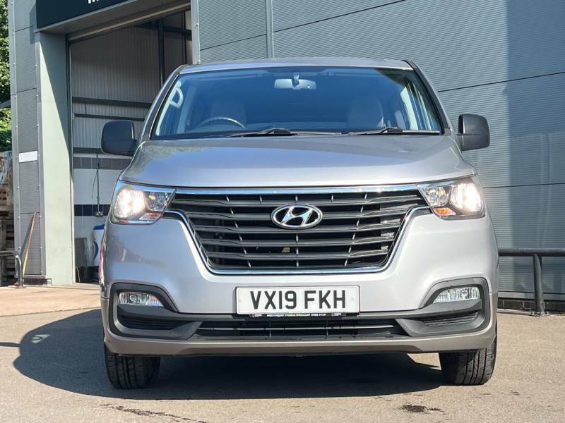 Hyundai I800 2.5 Crdi 170 Se Silver #3