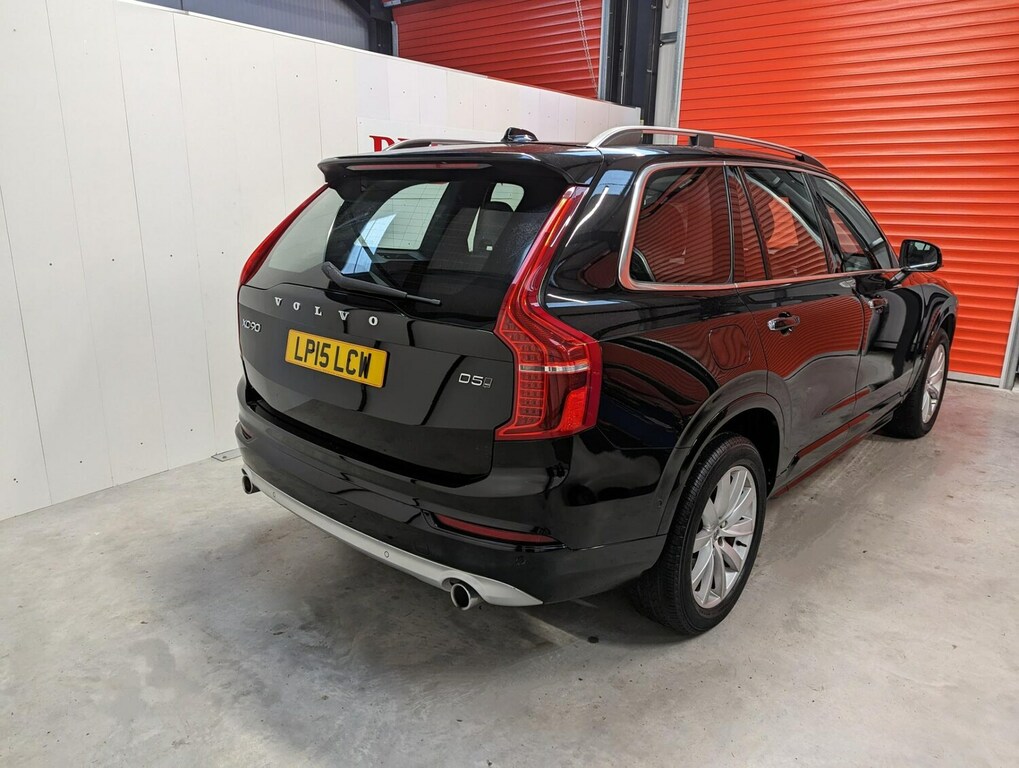 Volvo XC90 2.0 D5 Momentum Awd Geartronic Black #3