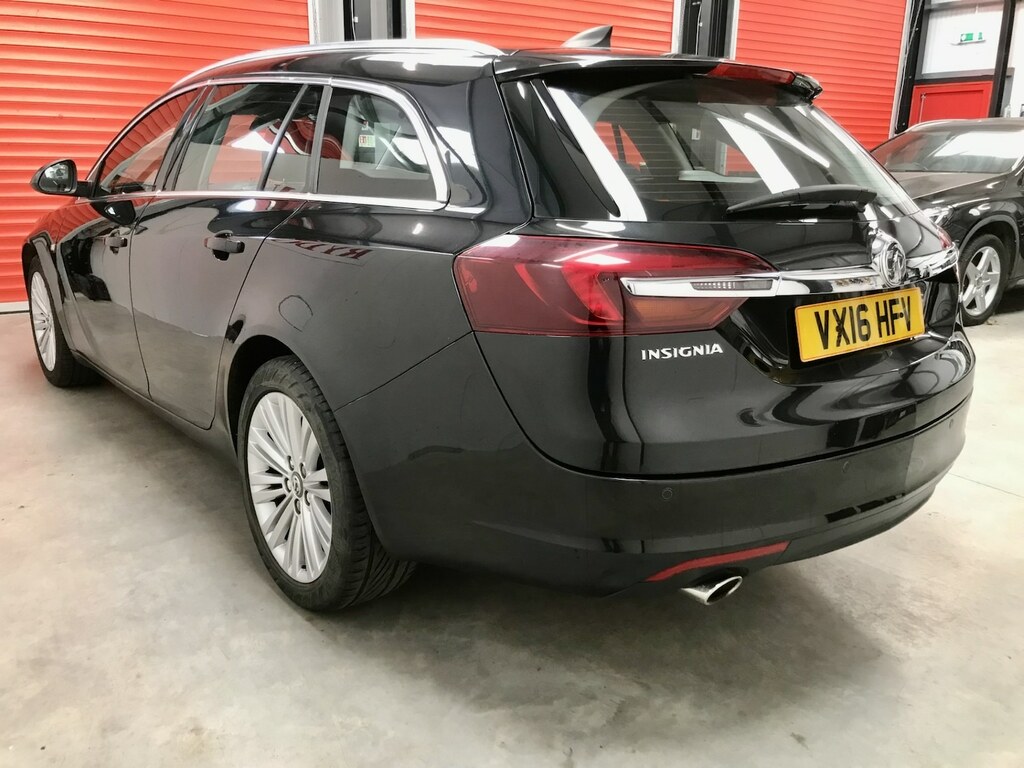 Vauxhall Insignia 2.0 Cdti 170 Tech Line Estate VX16HFV Black #3