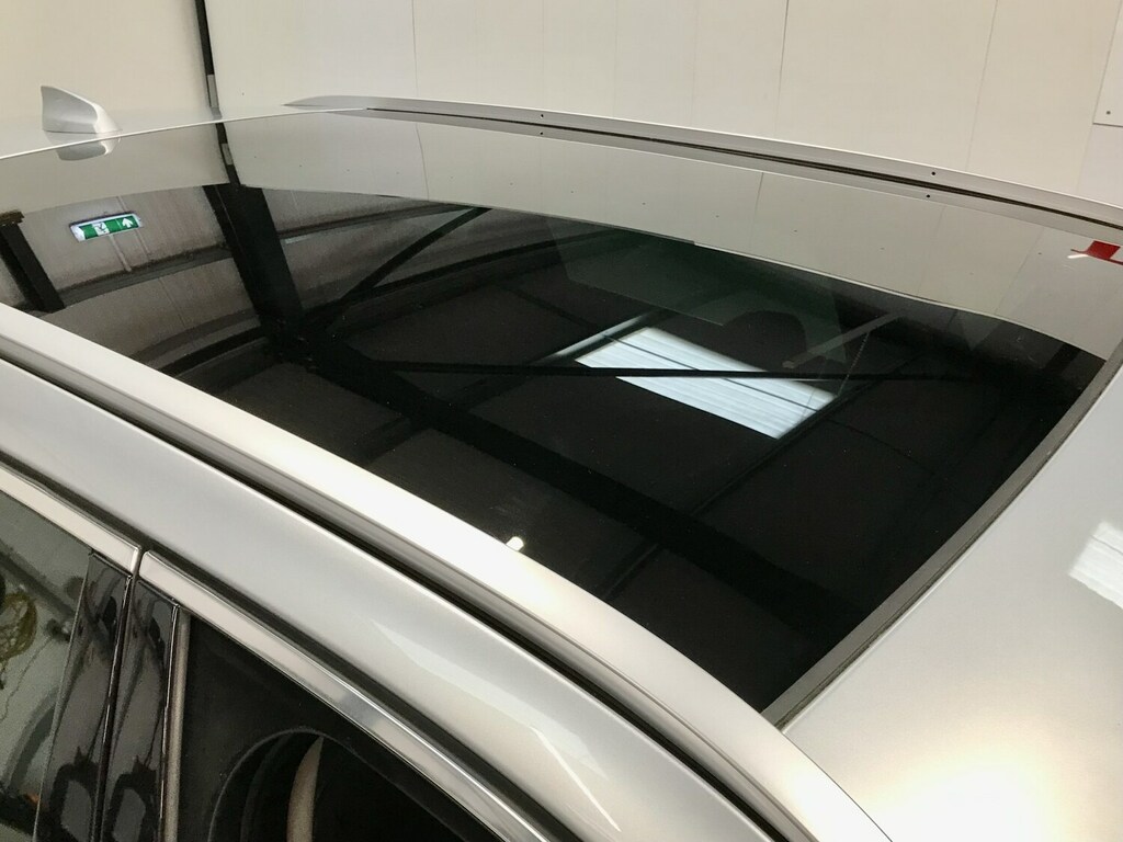 Jaguar F-Pace 2.0D Portfolio Awd KR19ANP Silver #6
