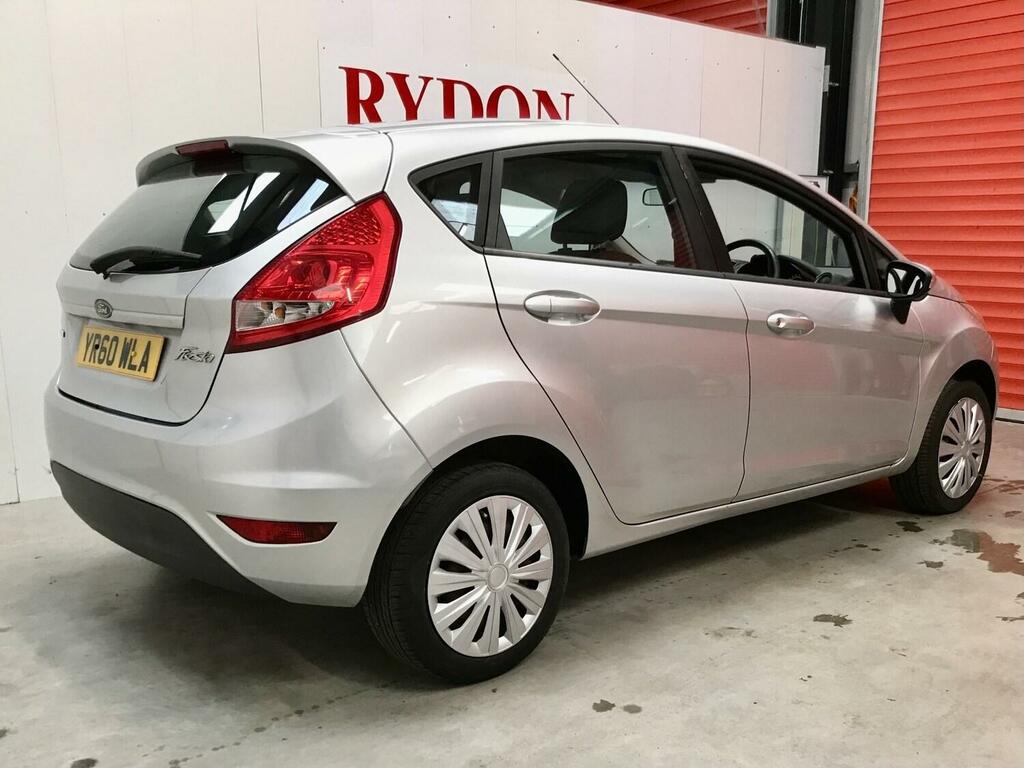 Ford Fiesta 1.4 Tdci Edge YR60WLA Silver #5