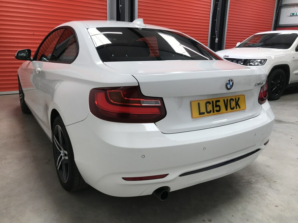 BMW 2 Series 218D Sport White #3