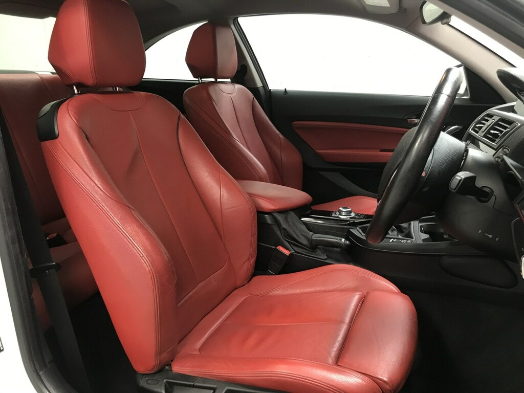 BMW 2 Series 218D Sport White #6