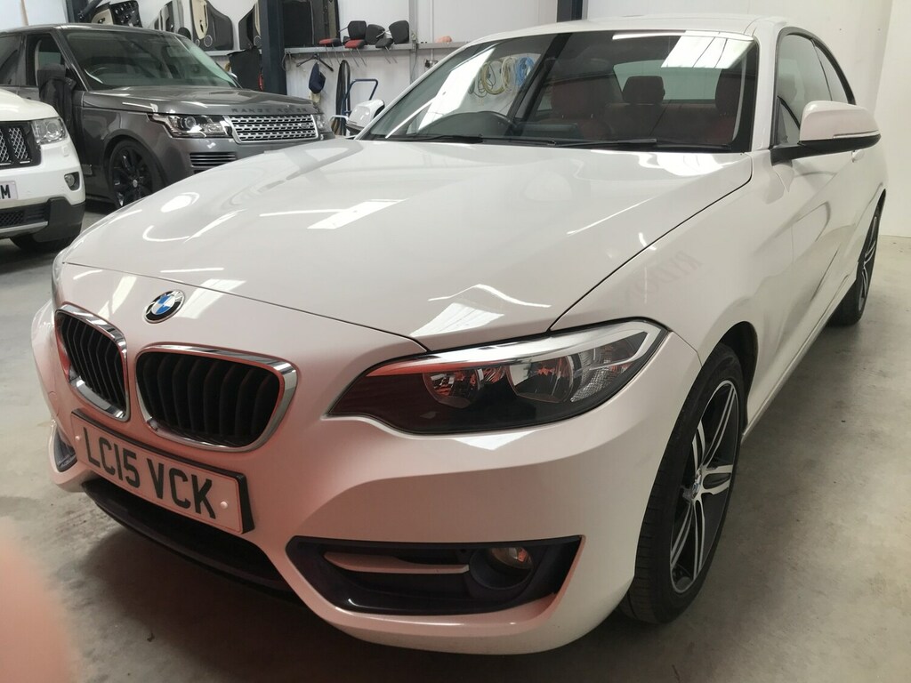 BMW 2 Series 218D Sport White #2
