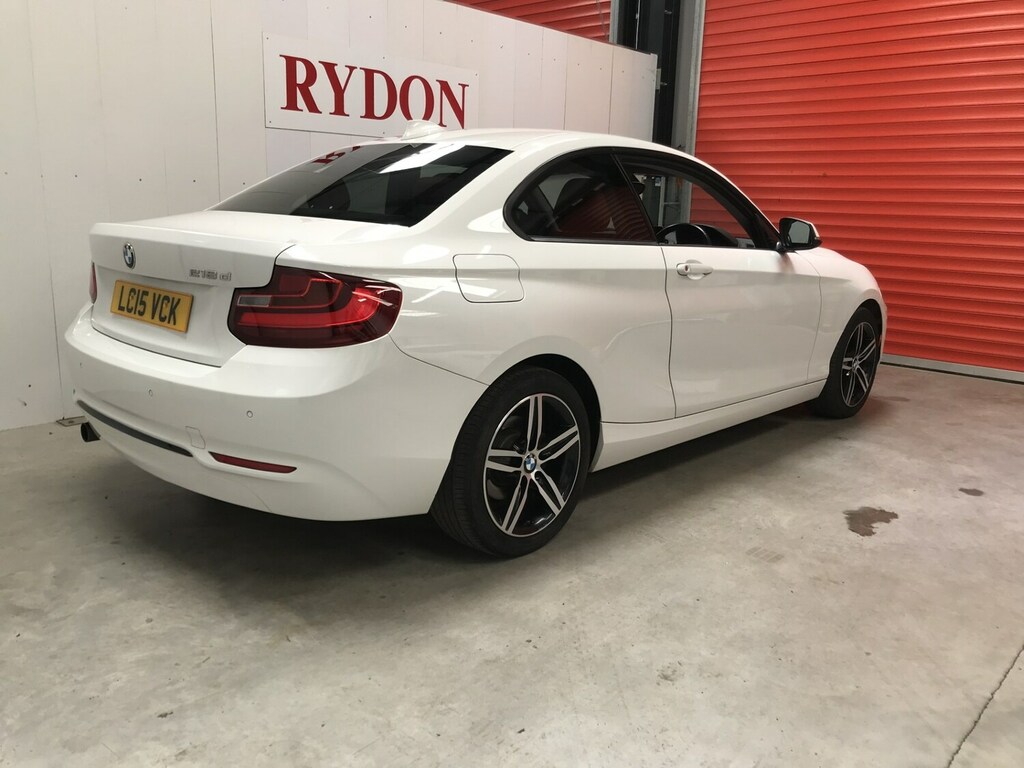 BMW 2 Series 218D Sport White #5
