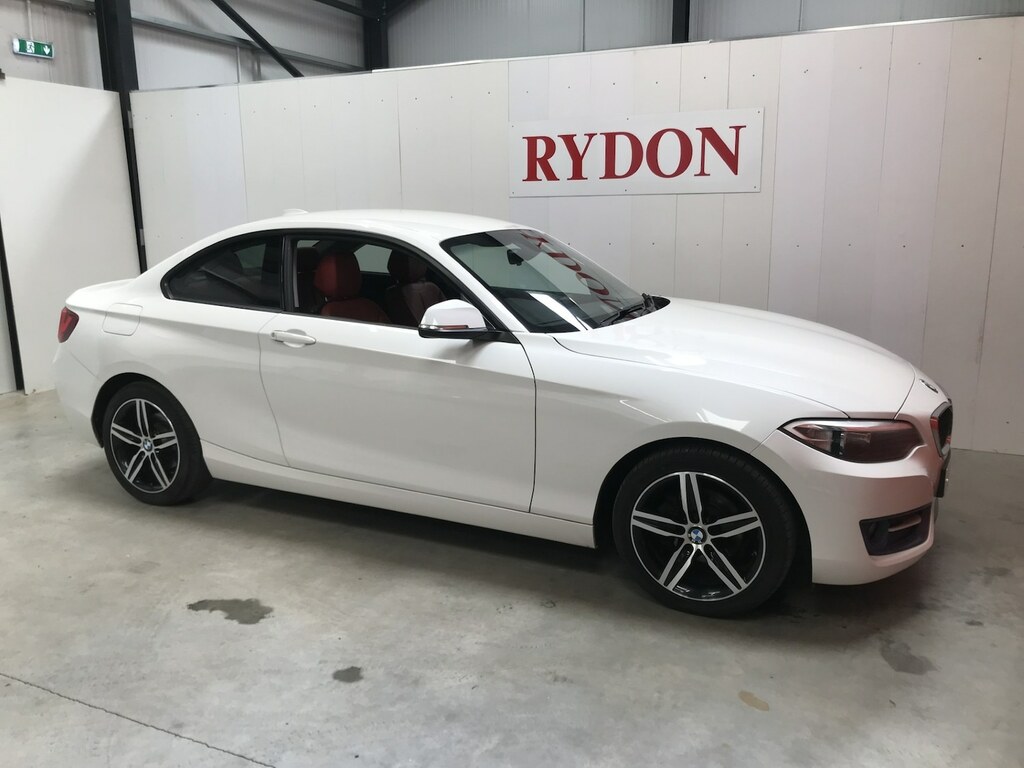 BMW 2 Series 218D Sport White