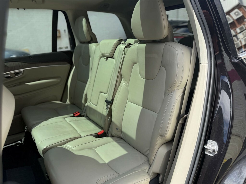 Volvo XC90 #26