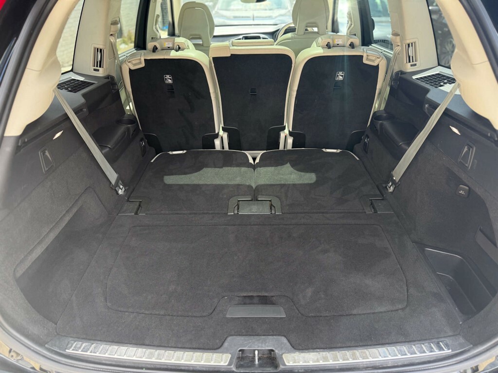 Volvo XC90 #29