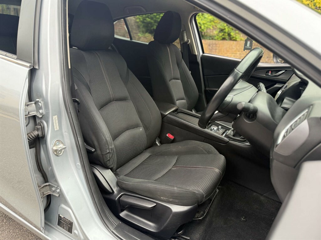 Mazda 3 Sport Nav Silver #4
