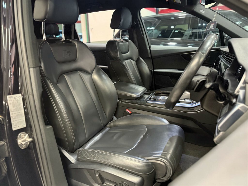 Audi Q7 Black Edition 55 Tfsi Mhev Quattro 4Wd Black #4