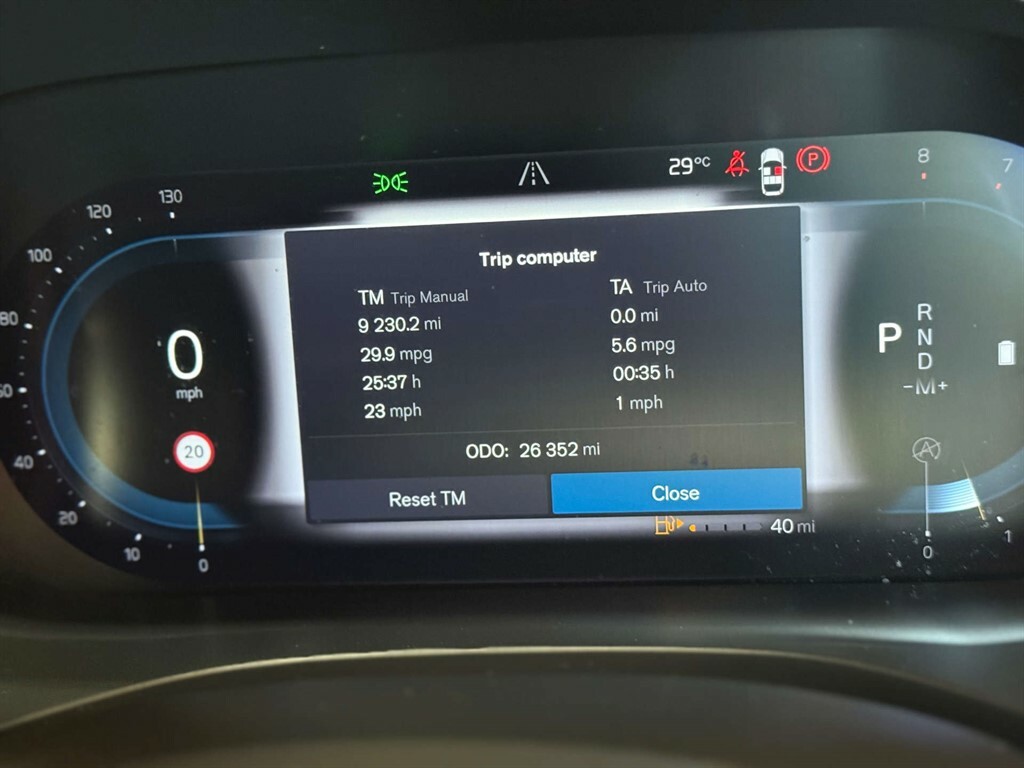 Volvo XC60 B4 Awd Mild Hybrid R-design, Black #18