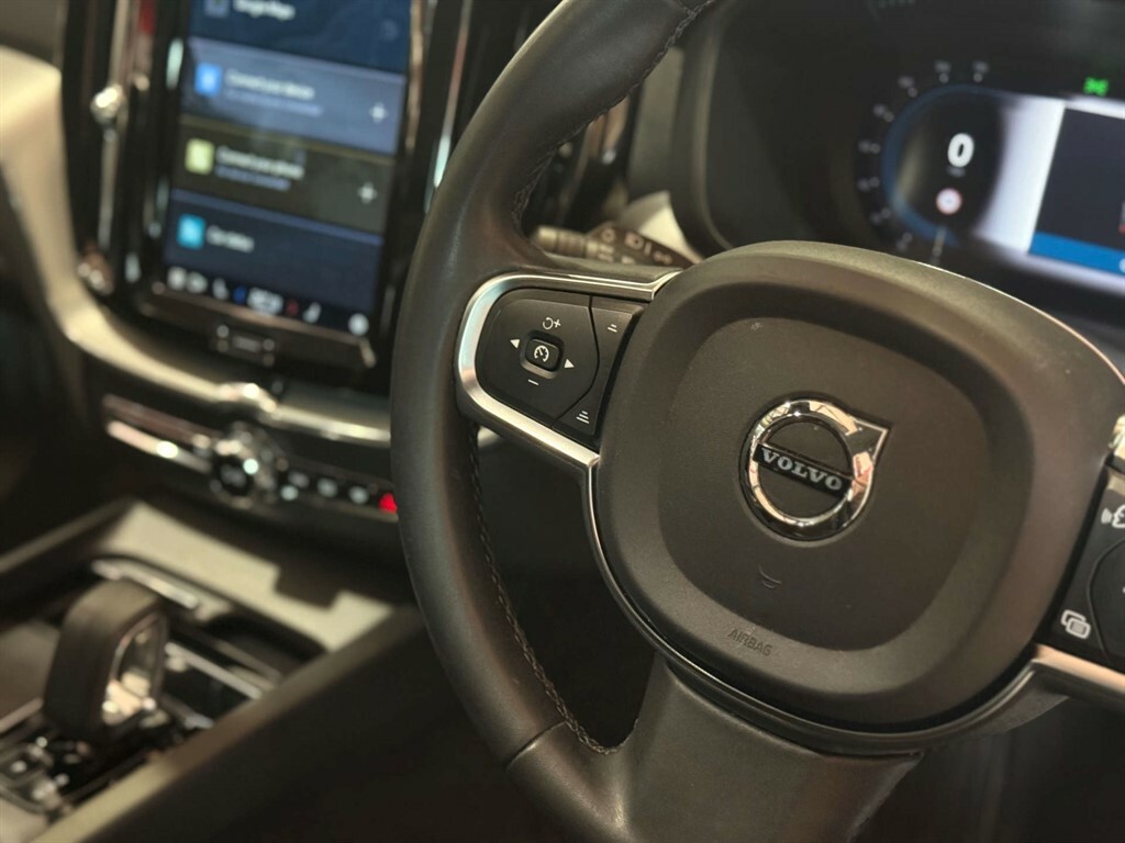Volvo XC60 B4 Awd Mild Hybrid R-design, Black #20