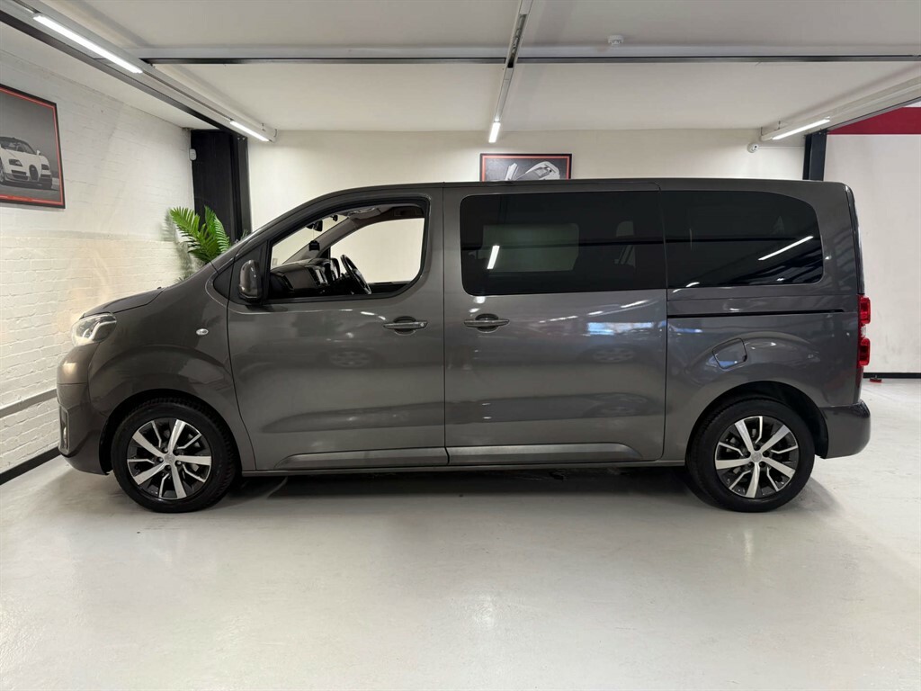 Toyota Verso Mpv Grey #5
