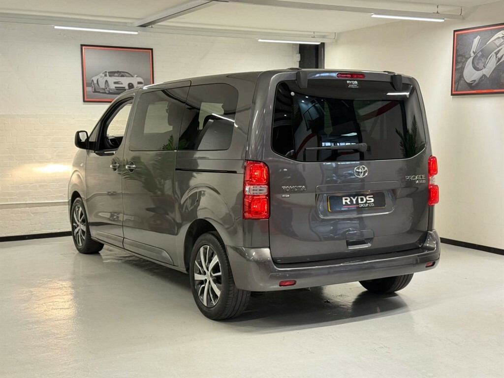 Toyota Verso Mpv Grey #6