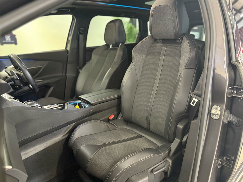 Peugeot 5008  Grey #21