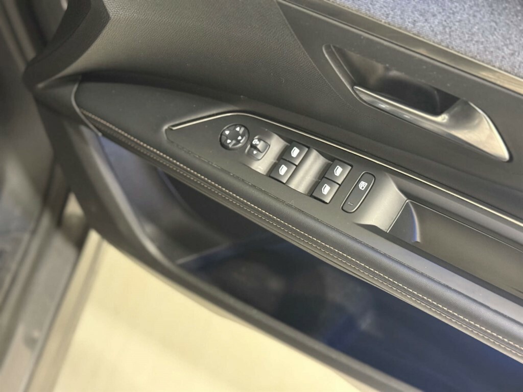 Peugeot 5008  Grey #20