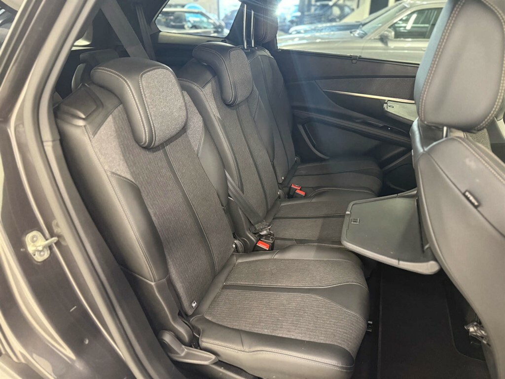 Peugeot 5008  Grey #24