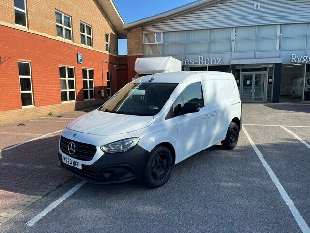 Mercedes-Benz CITAN 110 Progressive L1 White #3