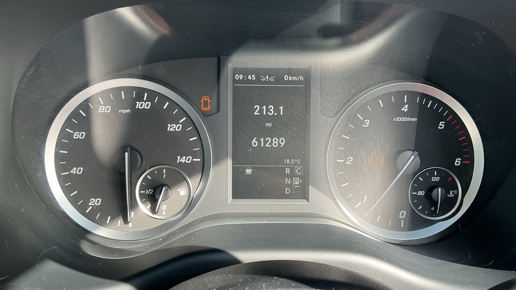 Mercedes-Benz Vito 114 Premium L1 Silver #2