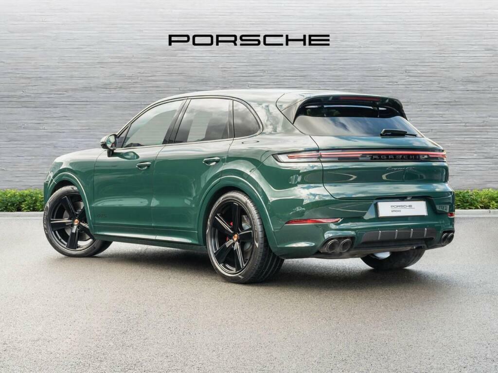 Porsche Cayenne Gts #3