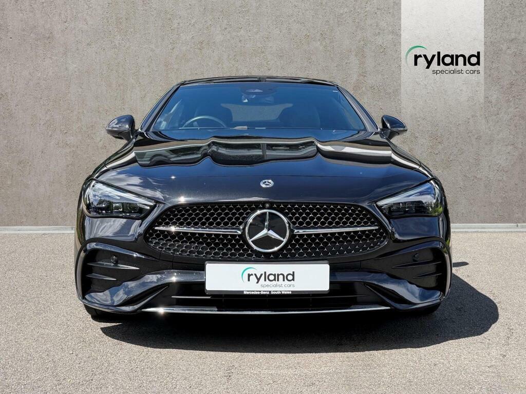 Mercedes-Benz CLE Class 2.0 Cle300h Mhev Amg Line Premium G-tronic 4Mat Black #2