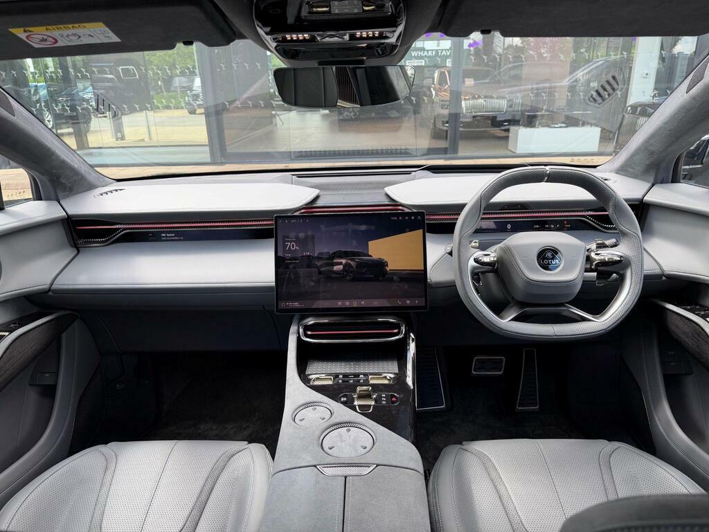 Lotus Eletre 450Kw 600 Sport Se 112Kwh Estate SG26BAA Black #12