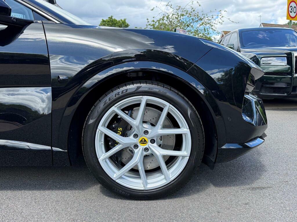 Lotus Eletre 450Kw 600 Sport Se 112Kwh Estate SG26BAA Black #27