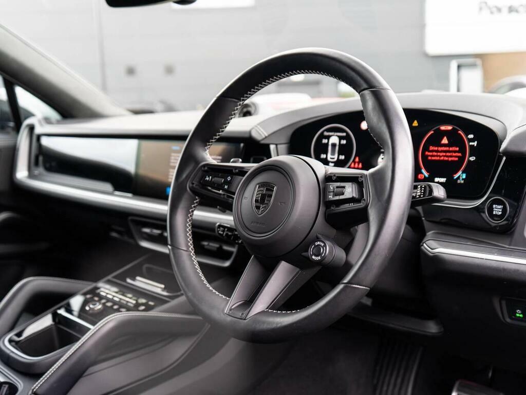 Porsche Cayenne Turbo E-hybrid #4