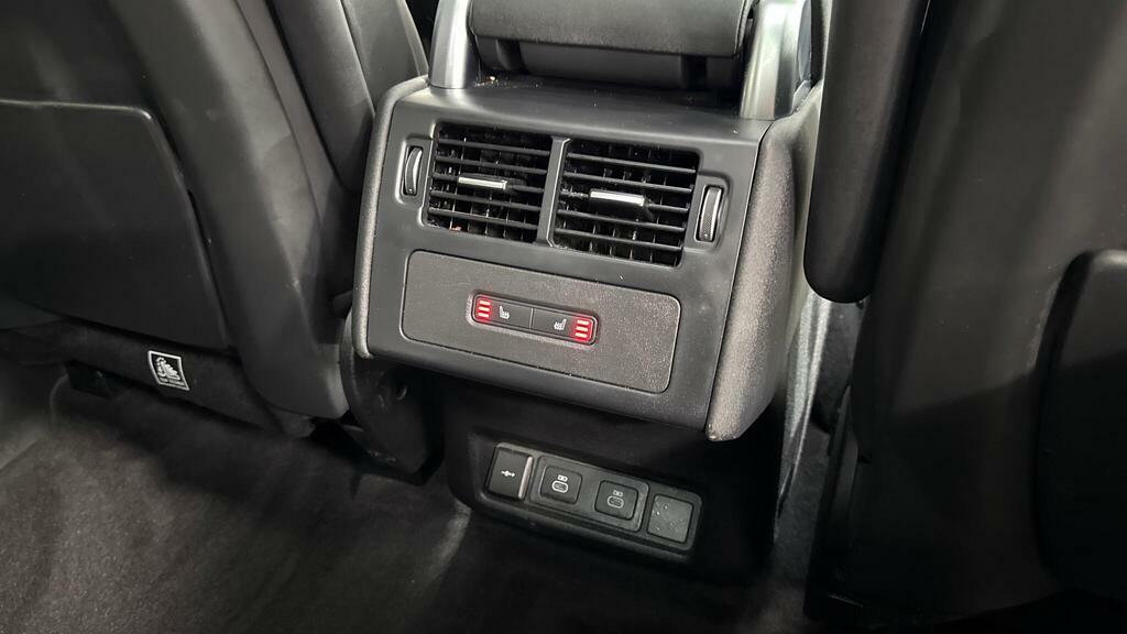 Land Rover Discovery 3 .0 D350 35Th Edition Black #18