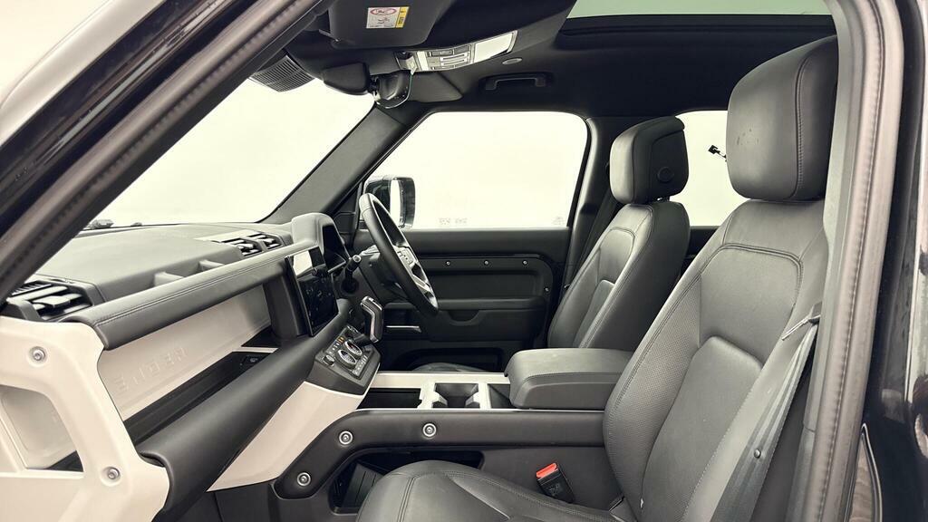 Land Rover Defender 110 3.0 D350 X-dynamic Hse Black #3