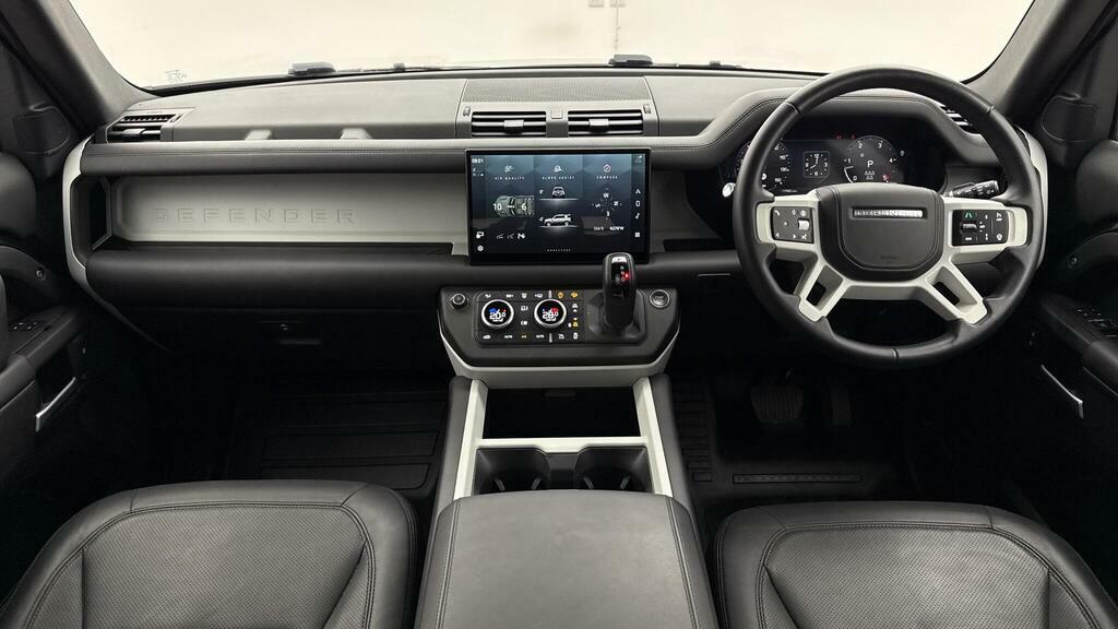 Land Rover Defender 110 X-dynamic Se Black #9