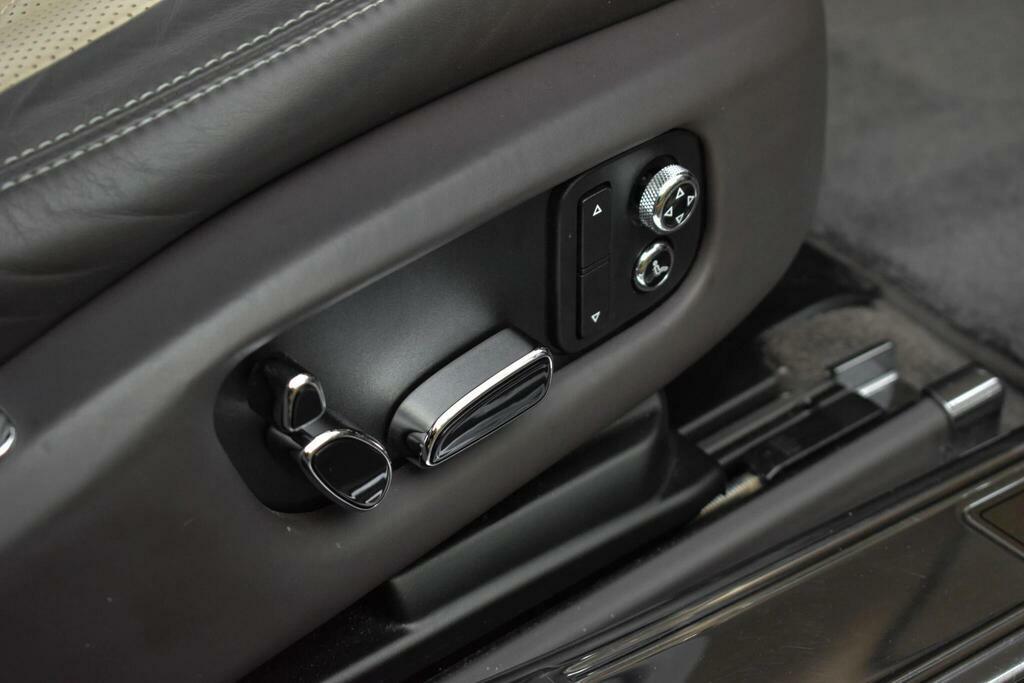 Bentley Mulsanne Ewb Black #24