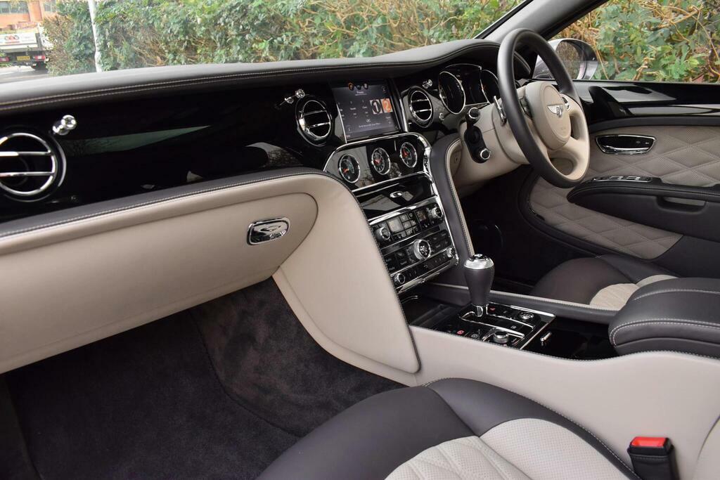 Bentley Mulsanne Speed V8 6.75 V8 Speed Saloon Euro  #2