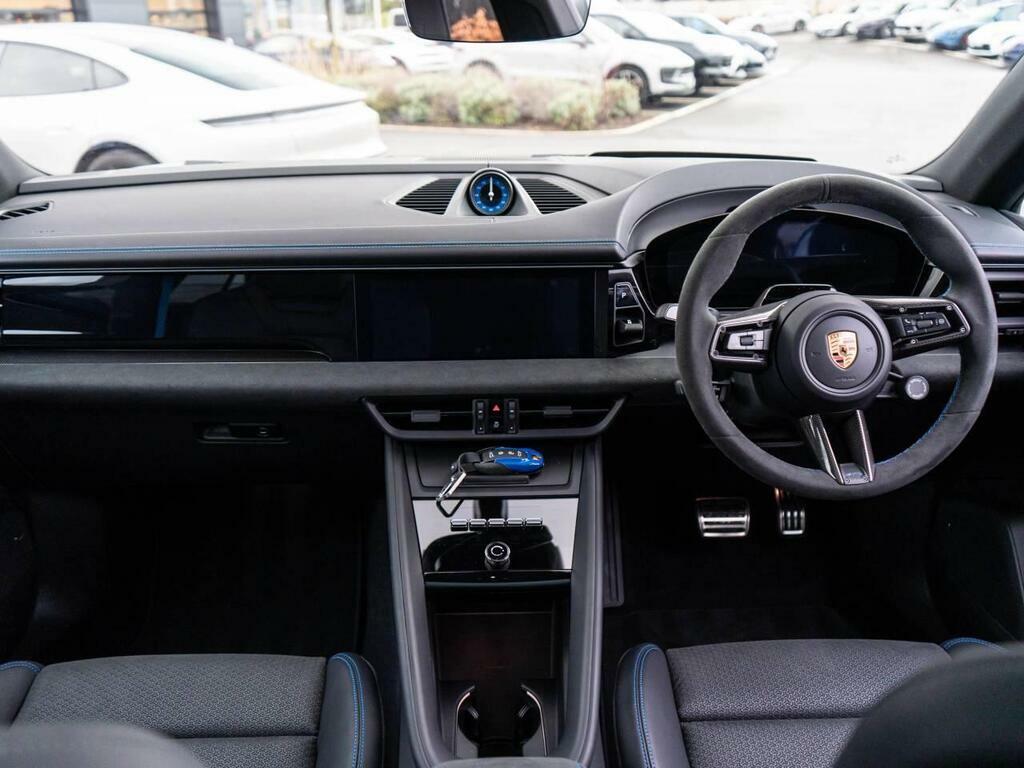 Porsche Macan  Grey #28