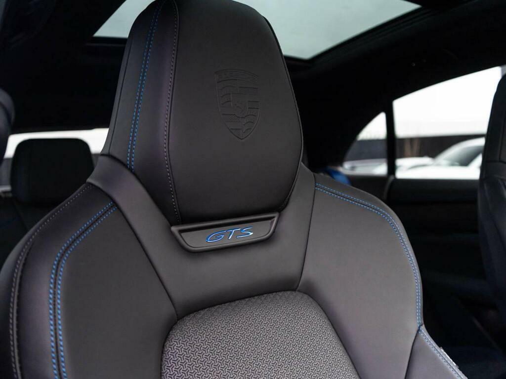 Porsche Macan  Grey #51