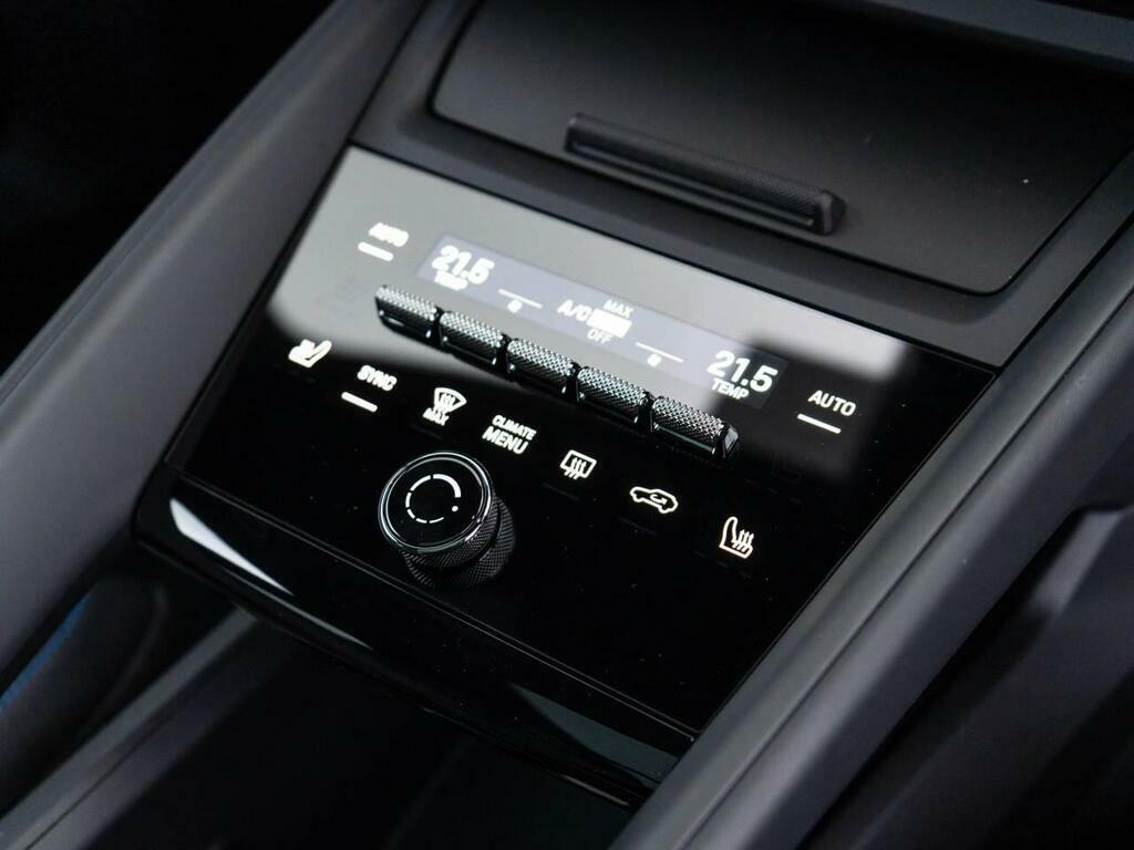 Porsche Macan  Grey #25
