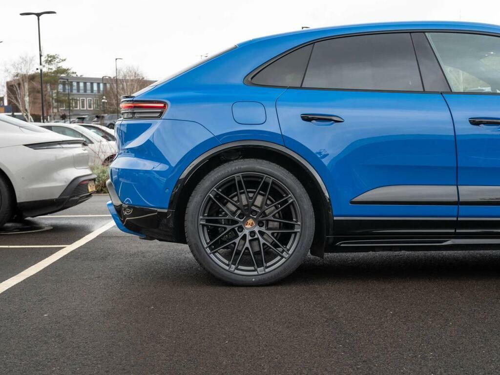 Porsche Macan  Grey #11