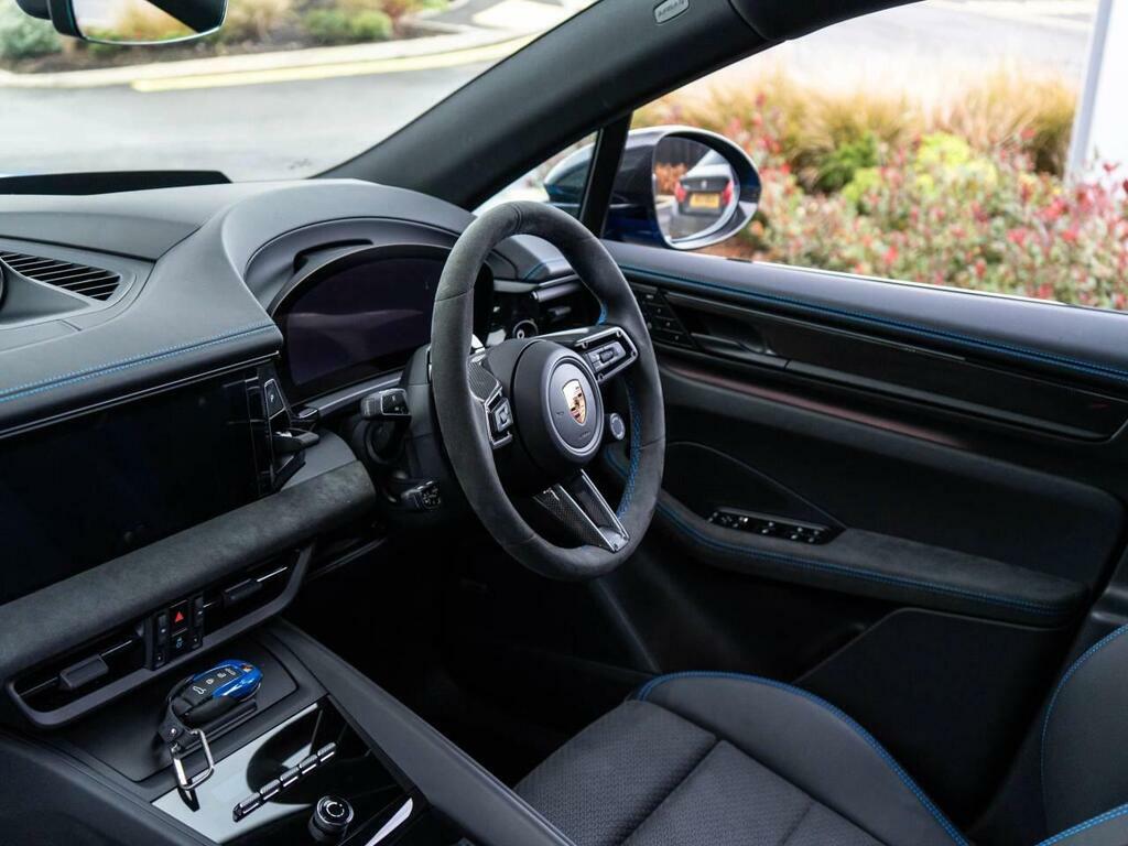 Porsche Macan  Grey #35