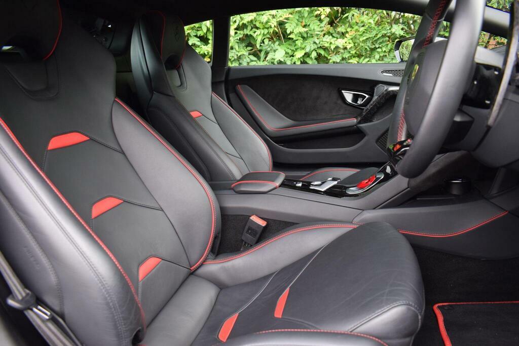 Lamborghini Huracan Sto Vat Qualifying Black #39
