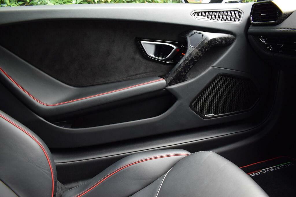 Lamborghini Huracan Sto Vat Qualifying Black #38