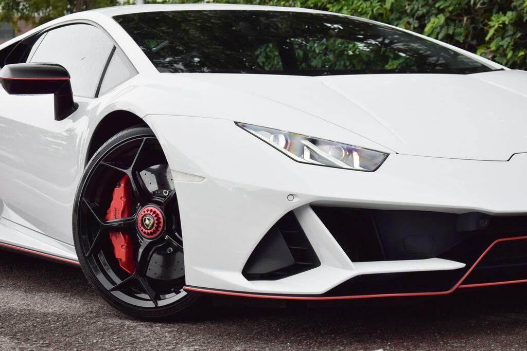 Lamborghini Huracan Sto Vat Qualifying Black #8