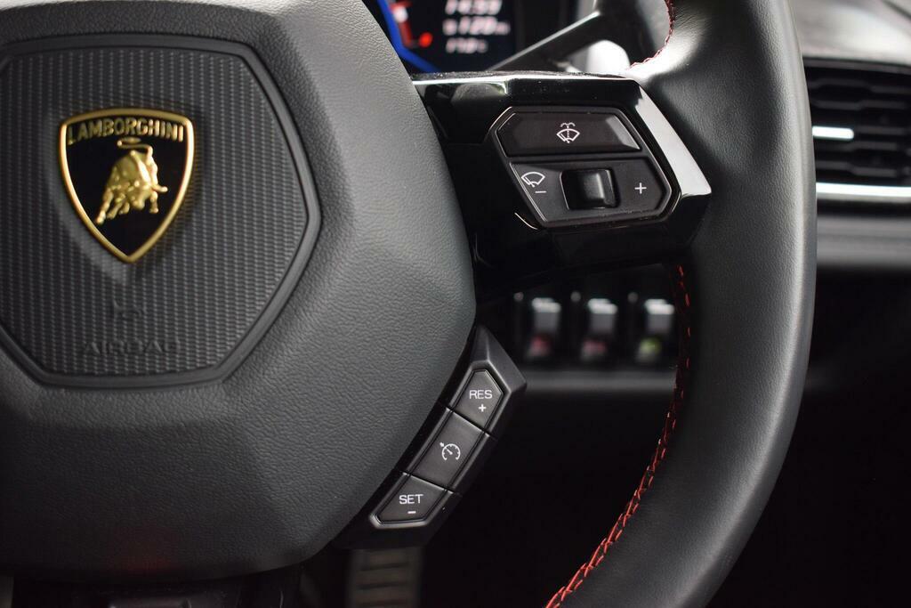 Lamborghini Huracan Sto Vat Qualifying Black #36